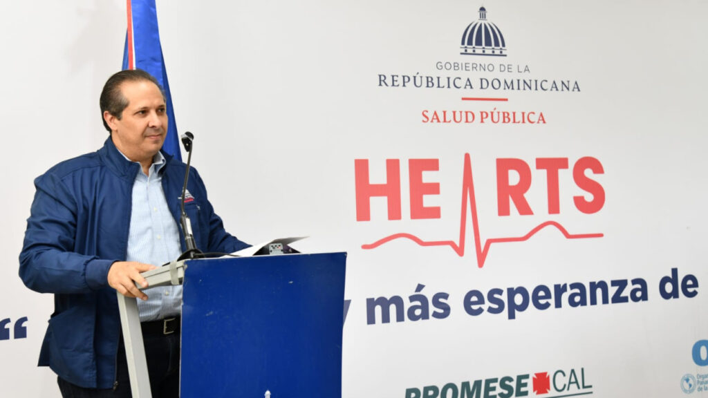 image-2-1024x576 Ministro de Salud deja en funcionamiento la estrategia Hearts en la región Enriquillo